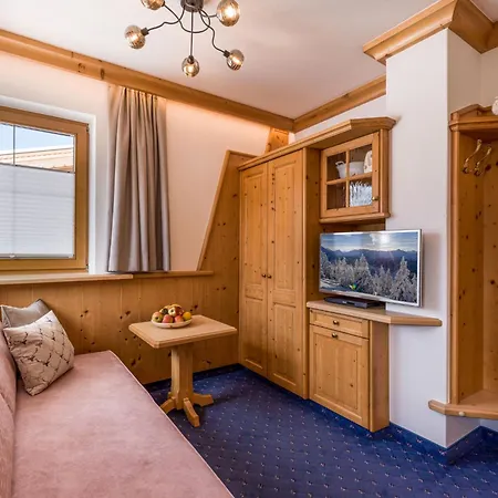 Gratlspitz By Interhome Apartment Oberau
